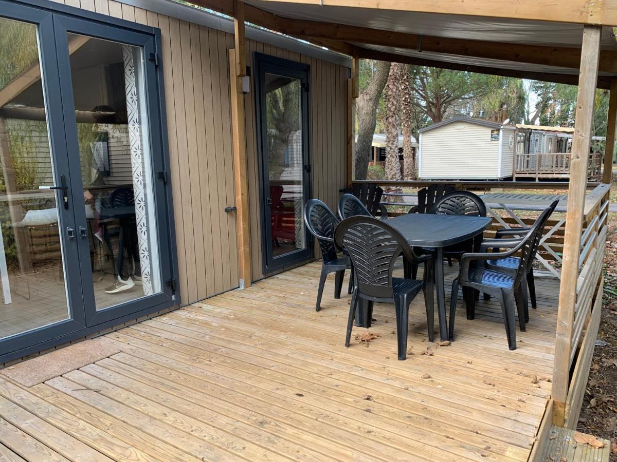 Camping 4 Etoiles Le Bosc Saint Cyrpien Mobil Home Luaran gambar