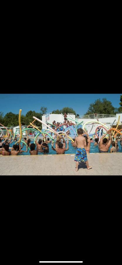 Camping 4 Etoiles Le Bosc Saint Cyrpien Mobil Home Luaran gambar